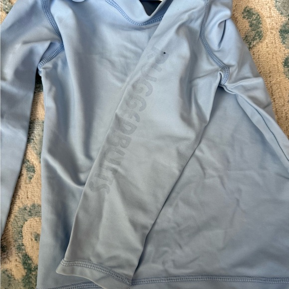 Toddler boys Ruggedbutts swim trunks and rash guard set! Size 18-24 month. Blue. - Picture 4 of 10